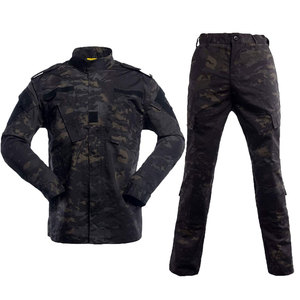 Traje Táctico de Tela Premium con Sensación Ligera y Textura Suave, Prenda Elegante - Product Image 1