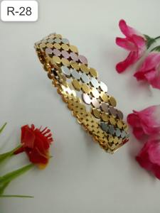 Bracelets tendance et élégants, minimalistes, géométriques, plaqués or, pour femmes, bijoux en gros - Product Image 3