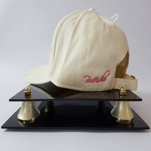 หมวกแก๊ป Protect Style Apparels ทรง Trucker ผลิตจากผ้าฝ้าย 100% พิมพ์ลายด้วยเทคนิคซิลค์สกรีน พร้อมโลโก้ส่วนตัว ตกแต่งด้วยโซ่ประดับคริสตัล - Product Image 4