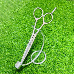 Ciseaux de coiffure professionnels légers sur mesure pour la vente en gros – Outils de coupe de salon pour une coiffure de précision et des performances durables - Product Image 1