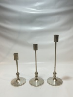 Support de bougie en aluminium de luxe contemporain, sculpture abstraite, bougeoir en métal, support de bougie de table design pour Noël