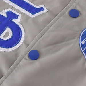 เสื้อแจ็คเก็ต Zeta Phi Beta Sorority สำหรับสุภาพสตรีชาวกรีก ทำจากผ้าซาติน ขายส่ง รับสั่งทำปักลายเสื้อแจ็คเก็ตซาติน Devine Nine Gear - Product Image 4