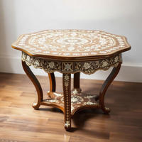 Table d'appoint ronde en incrustation d'os artisanale exquise avec de superbes motifs floraux complexes pour une décoration élégante pour la maison et le bureau
