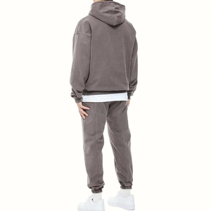 Conjunto Deportivo Unisex Verde Sólido con Capucha, Sudadera de Manga Larga y Pantalones, Corte Regular Informal, 100% Algodón Felpa, Ecológico, para Invierno - Product Image 4