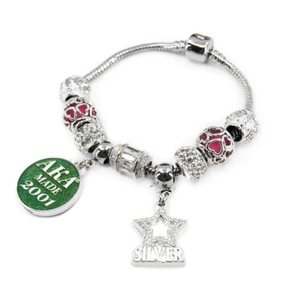   Bracelet Étoile Argentée pour Femme – Bijou Tendance et Élégant en Argent avec Motif Étoile – Accessoire de Poignet Stylé – Qualité Supérieure pour Sororité - Product Image 1