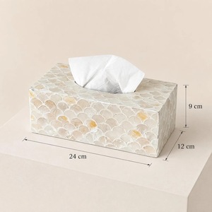 Boîte à mouchoirs rectangulaire artisanale ILAHI en nacre moderne avec incrustation de coquillage, écologique et polyvalente - Product Image 1