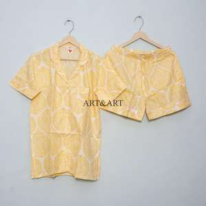 Conjunto de Pijama de Algodón Suave y Cómodo de Manga Corta con Estampado Floral, Transpirable y de Secado Rápido para Mujer, Ligero y Acogedor para Primavera/Verano - Product Image 3