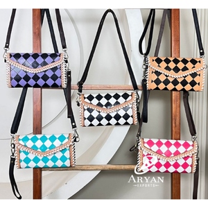 New Stylish Handmade Cowhide Leather Crossbody Bag Checkered Pattern Shoulder Purse <b>Adjustable</b> <b>Strap</b> Clutch Perfect for Women's - Product Image 1