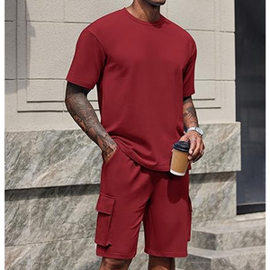Conjunto de 2 Piezas para Hombre, Fabricante, Camiseta de Algodón de 220 GSM, Pantalones Cortos Cargo, Estilo Casual, OEM, ODM, Suministro al por Mayor - Product Image 3