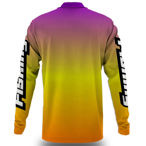 เสื้อตกปลาพิมพ์ลายกราฟิกสั่งทำขายส่งสำหรับผู้ชาย เสื้อยืดผ้าฝ้ายระบายอากาศสำหรับนักตกปลา เสื้อผ้าสำหรับกิจกรรมกลางแจ้ง ป้องกันรังสียูวี UPF 50+ แห้งเร็ว แบบสวมหัว - Product Image 2