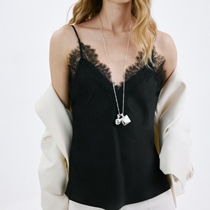 Débardeur Camisole Noir en Satin pour Femme, 130 GSM, avec Bordure en Dentelle Cils, Col en V, Dos Profond, Bretelles Spaghetti – Fabricant de Vêtements - Product Image 1