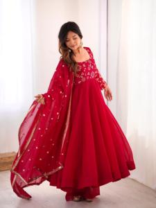 Conjunto de Vestido de Seda para Mujer, Mangas Largas, Corte Amplio con Borde de Encaje, Pantalón y Dupatta Bordada, Ropa Tradicional - Product Image 3