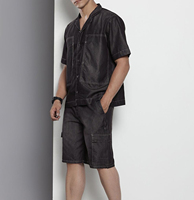 Ensemble deux pièces sur mesure pour homme : chemise à manches courtes respirante et séchage rapide, et jean de haute qualité – Style urbain
