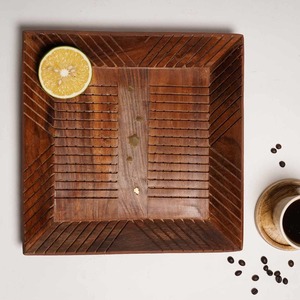 Bandeja Artesanal FAIZA CRAFT de Madera Maciza con Acabado Limpio, Estilo Art Deco, para Hogares Minimalistas, Hoteles, Estudios, Decoración Profesional de Mesa - Product Image 1