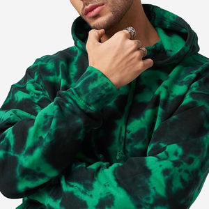 Sudadera con capucha de sublimación de estampado exclusivo, con tela flexible, imágenes brillantes y ajuste cómodo, diseñada para atuendos casuales y modernos. - Product Image 2