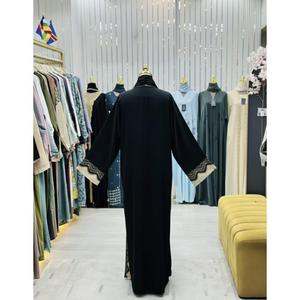 Abaya Moderna de Dos Tonos en Ónix y Arena con Ribete de Encaje para Mujer, Ideal para Fiestas, Festivales y Eventos Formales - Product Image 3