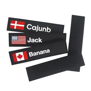 Etiquetas de tela personalizadas de PVC 3D con flores cosidas, etiquetas de ropa con logotipo personalizado, parches de PVC suaves, diseño en relieve 3D duradero - Product Image 5