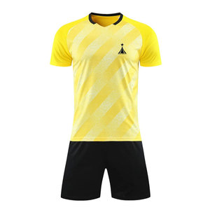Uniform Soccer New 2026 <b>Customized</b> Latest Design Quick-drying Sublimation Team Football Uniform Suit - Product Image 1