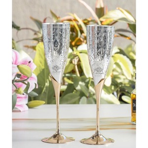 Gobelet à vin élégant en acier inoxydable, verrerie moderne à pied argenté pour une présentation raffinée sur la table - Product Image 4