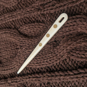 Aguja de Bordar Hecha a Mano con Punta de Cuerno de Búfalo, Ecológica, para Lana y Hilos, Accesorio de Costura Duradero para Tufting y Costura - Product Image 4