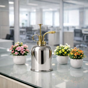 Elegante pulverizador de plantas con acabado plateado pulido, bomba de pulverización ultrafina para jardinería en interiores, a prueba de fugas, de larga duración. - Product Image 3