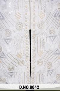 Sherwani en soie Vergo ivoire pour homme, style Indo-Occidental, avec perles et sequins, motif géométrique, tenue ethnique moderne pour marié - Product Image 2