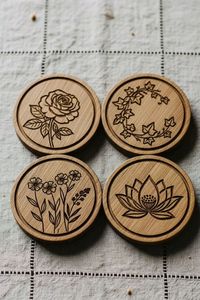 Ensemble de sous-verres ronds en liège naturel gravés au laser avec citations positives et motifs botaniques, pour boissons, tasses à café et protection de table - Product Image 3
