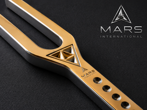 Diapasón gigante MARS con llave de ADN, diapasón terapéutico gigante, sonido del chakra Raíz, juego de 3 piezas - Product Image 3