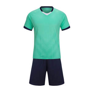 Ensemble Maillot et Short de Rugby Personnalisable – Tenue Athlétique Sportive pour Hommes, Femmes et Équipes avec Logo – Respirant et Écologique - Product Image 5