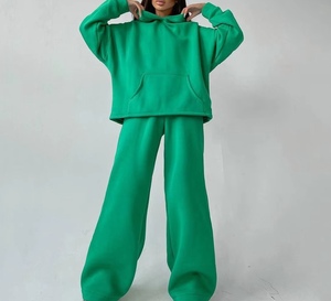 Survêtement personnalisé 2-en-1 pour femme, hiver, écologique, léger, uni, à capuche, en polyester anti-boulochage, coupe classique, avec cordon de serrage - Product Image 4