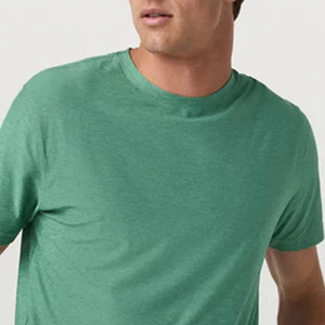 Camiseta para hombre con estampado de menta fresca y personalización en el pecho, ultra suave, informal, estilo urbano, cuello redondo, esencial para el verano. - Product Image 6