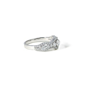 Bague de Fiançailles Minimaliste en Or Massif 10K 14K 18K avec Diamant de Laboratoire Rond et Moissanite, Cadeau de Mariage, Vente en Gros - Product Image 3