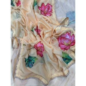 Nueva Colección Exclusiva de Chales con Diseño Floral Hecho a Mano, Elegante Diseño de Saree - Product Image 1