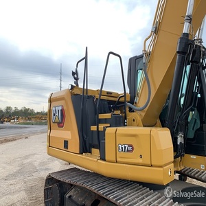 Puissante excavatrice Caterpillar CAT 317 GC conçue pour une productivité maximale, avec une efficacité énergétique, une maniabilité fluide et un prix raisonnable. - Product Image 2