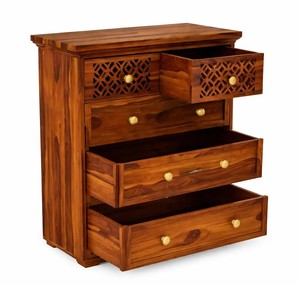Commode à 5 tiroirs en bois massif |   Commode à façade en treillis sculptée à la main |   Meubles de chambre à coucher et autres meubles de maison en gros - Product Image 1