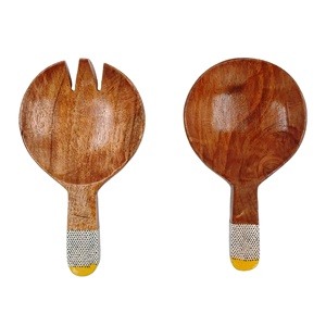 Juego de 2 Cucharas para Servir Ensalada de Resina, Color Personalizado, Ecológico, Apto para Lavavajillas, Hecho en India - Product Image 1