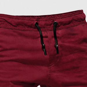 Shorts cargo rouges pour hommes, taille mi-haute, avec cordon de serrage, style décontracté, en coton tissé, avec poches - Product Image 4