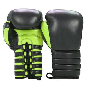 Gants de boxe noirs de haute qualité en gros, 16 oz, pour adultes, professionnels, à lacets, en cuir microfibre, avec logo personnalisé - Product Image 2