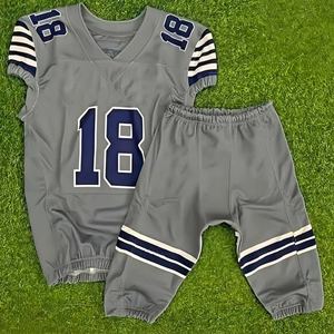 เสื้อฟุตบอลอเมริกันแบบสั่งทำรุ่นใหม่ พร้อมปักชื่อและหมายเลขผู้เล่นด้วยเทคนิค Tackle Twill ชุดยูนิฟอร์มอเมริกันฟุตบอล - Product Image 3