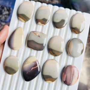 Magnifique Jaspe Mookite 100% Naturel de Qualité Supérieure, Formes et Tailles Variées, Cabochons à Dos Plat en Pierre Précieuse, Prix d'Usine - Product Image 2