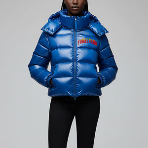 Chaqueta Acolchada para Mujer, Gruesa y Aislante, con Tejido Impermeable, Chaqueta Acolchada de Nailon con Acabado Mate, de Alta Calidad - Product Image 1