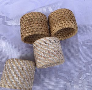 Ensemble d'anneaux de serviette en osier faits à la main avec logo personnalisé, accessoires de décoration de table en rotin écologiques pour mariage, fête, banquet, hôtel - Product Image 1