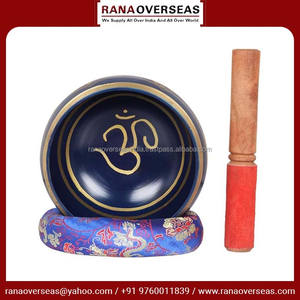 Cuenco de latón auténtico con cojín suave y Mazo de madera que mejora la relajación, la atención plena y la curación de chakras al mejor precio - Product Image 4