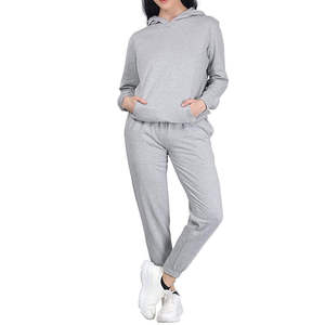 Ensemble de survêtement unisexe en molleton 100 % coton avec impression personnalisée pour femme, coupe ample, idéal pour le sport, la gym et le fitness - Product Image 1
