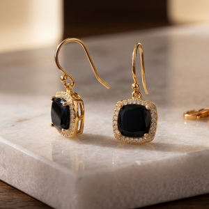 Boucles d'oreilles clous en argent sterling 925 plaqué or 18 carats avec onyx noir et zircon cubique 10 mm pour femme - Product Image 3