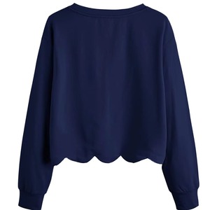 Sweat-shirt tricoté surdimensionné personnalisé pour femme, couleur unie, épaules tombantes, manches longues, col rond, ourlet asymétrique à volants, style automne - Product Image 2