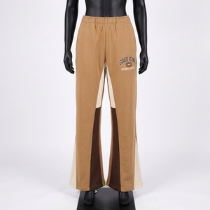 Pantalones de chándal casuales de cintura media personalizados, estilo streetwear de tela gruesa, con efecto apilado y corte acampanado - Product Image 1