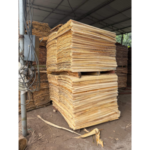 Planches de contreplaqué industriel en placage d'acacia, coupe rotative, haute densité, surface lisse, texture noueuse, qualité industrielle A/AB - Product Image 4