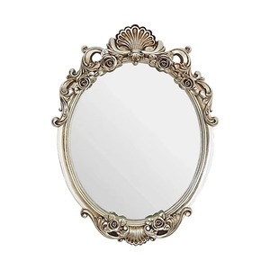 Miroir métallique bien disposé qui redouble la beauté de votre design intérieur sans effort, fabriqué de manière incroyablement raffinée par BRUSHSTROKE BLISS. - Product Image 4