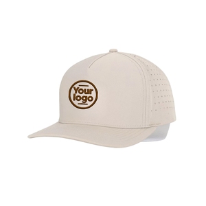 Gorra de Golf Impermeable y Transpirable al por Mayor, Ligera y de Alto Rendimiento con Orificios Cortados con Láser, Logotipo Personalizado y Cierre a Presión - Product Image 1